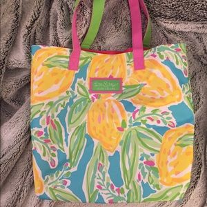 lilly pulitzer x estēe lauder tote bag